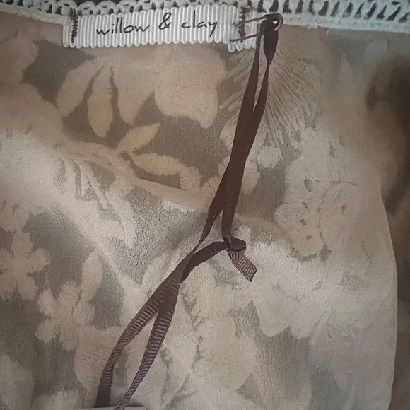 WILLOW & CLAY  LACE AND RUFFLE OPEN JACKET SIZE M/L - Picture 6 of 6